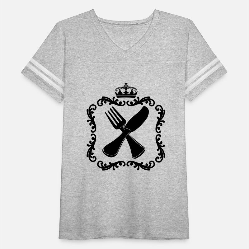 Cutlery knife and fork in a decorative quay