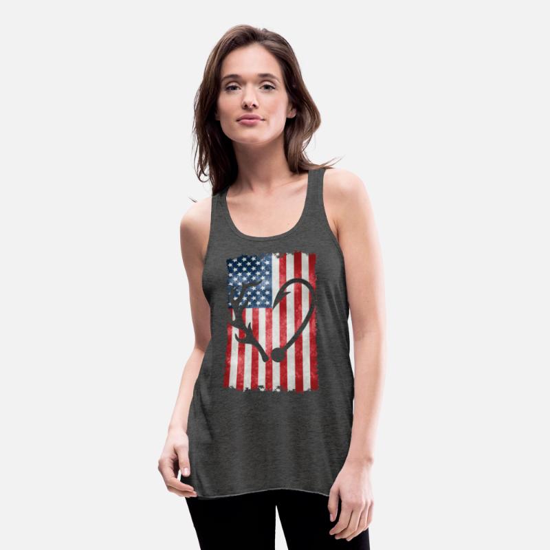 Deer Hunting American Flag T-Shirts