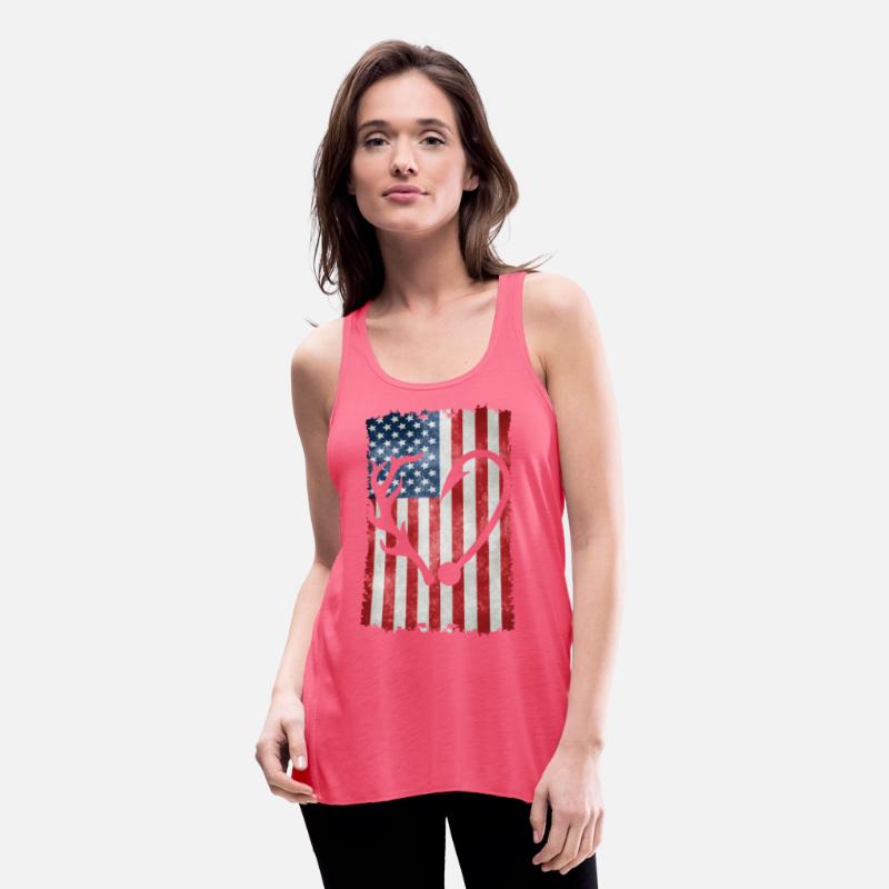 Deer Hunting American Flag T-Shirts