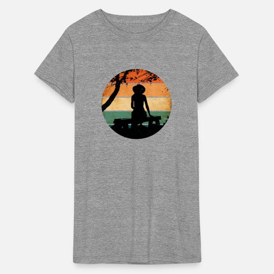 woman hat under tree