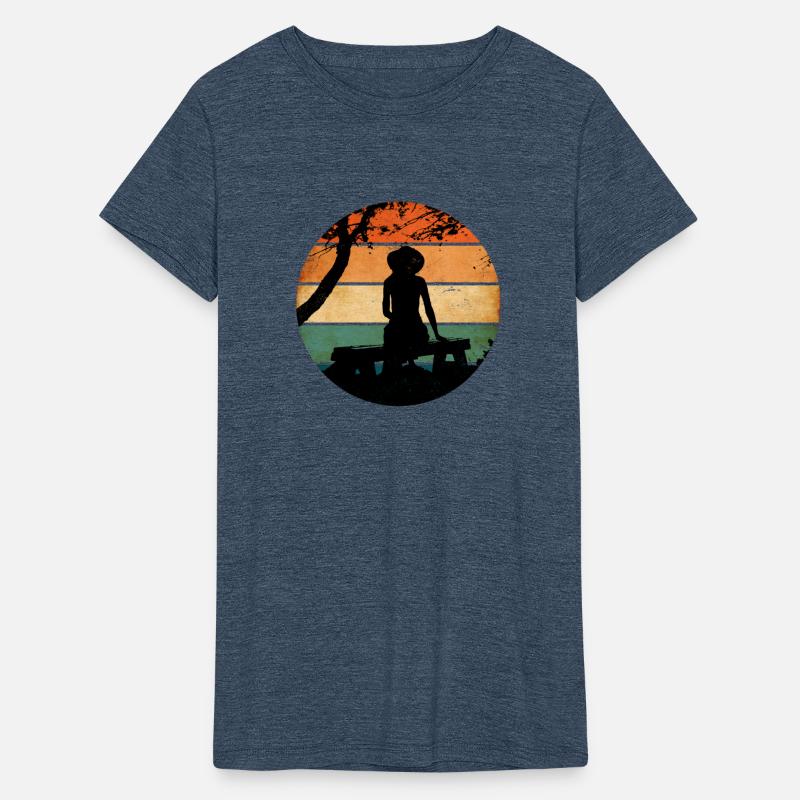 woman hat under tree